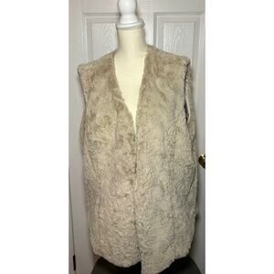 Coffee‎ Shop women’s faux fur vest. Size 2x